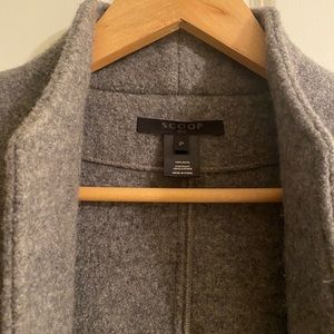 Scoop wool and REAL leather jacket.